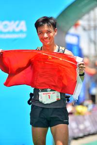 BIB: 160
                            <button type="button" onclick="openModal(21795346)" class="btn btn-primary btn-sm float-right btn-popup" data-toggle="modal" data-target=".modal-high-quality">
                        <i class="fas fa-shopping-cart"></i> Add to Cart
                    </button>
                                            <button type="button" onclick="isThisMe(21795346, true)" class="btn btn-success btn-sm float-right btn-popup btn-isme hidden" data-toggle="tooltip" data-placement="bottom" title="นี่คือรูปของคุณใช่ไหม คลิกที่นี่เพื่อเอาเข้าอัลบั้ม">
                        <i class="fas fa-plus"></i> Add to album
                    </button>
                    <button type="button" onclick="isThisMe(21795346, false)" class="btn btn-warning btn-sm float-right btn-popup btn-isnotme hidden">
                        <i class="fas fa-ban"></i> Remove from album
                    </button>